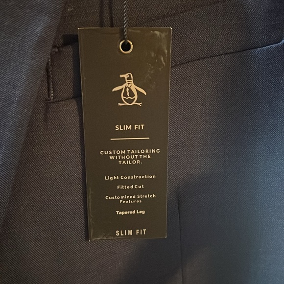 Men’s Suit - Picture 2 of 3
